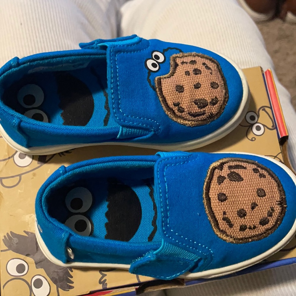 Baby shoes